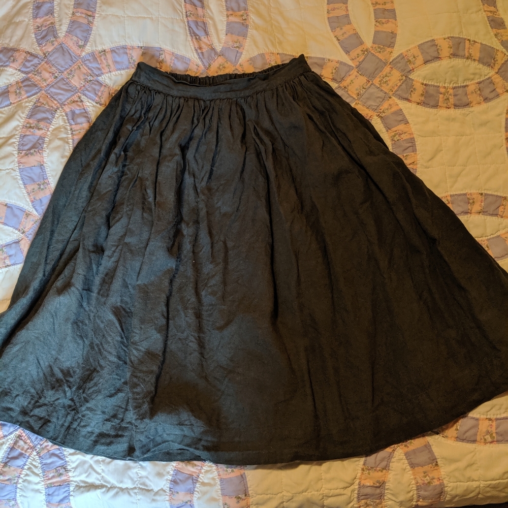 Not Perfect Linen 1950s skirt